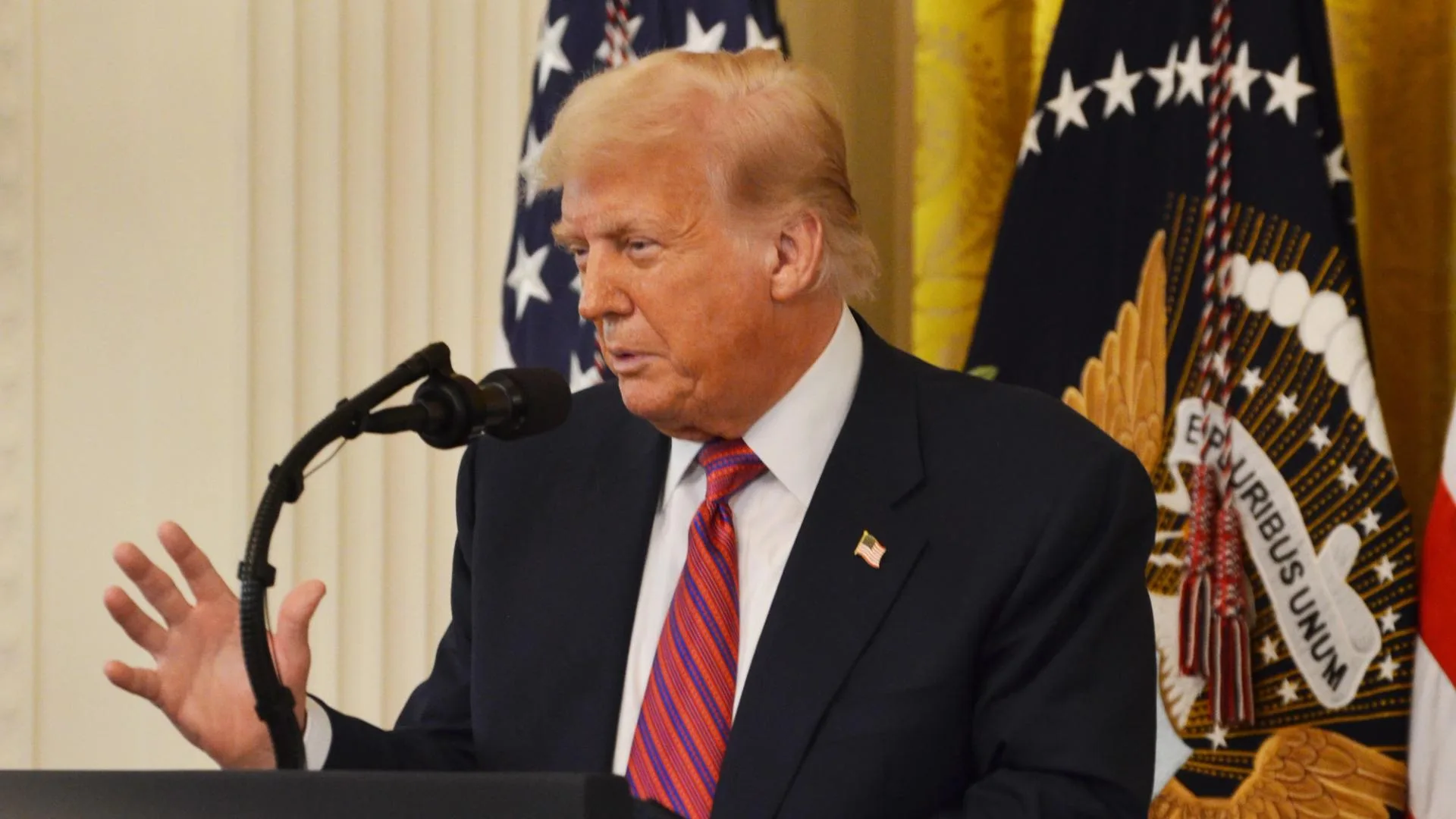 Trump, JPMorgan'a 5 Milyar Dolar Davası Açtı